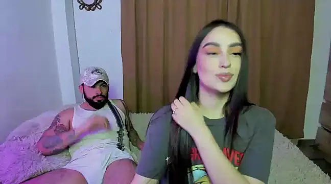 Snapshot of teseo_and_afroditha_ chatting on March 23, 2025, 5:00 am teseo and afroditha online show from March 23, 2025, 5:00 am