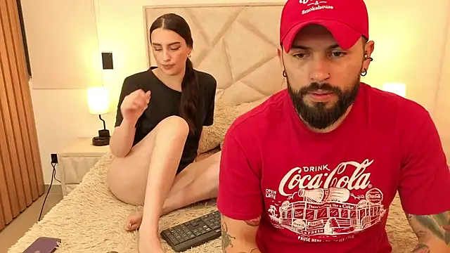 Snapshot of teseo_and_afroditha_ chatting on October 2, 2025, 2:37 am teseo and afroditha online show from October 2, 2025, 2:37 am