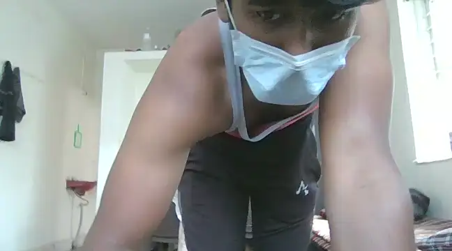 Snapshot of 2003vickey chatting on January 13, 2025, 9:41 am 2003vickey online show from January 13, 2025, 9:41 am