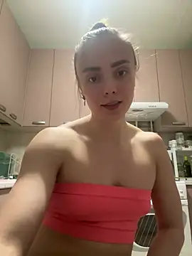 Snapshot of AlisaKissss chatting on March 7, 2025, 2:34 pm AlisaKissss online show from March 7, 2025, 2:34 pm