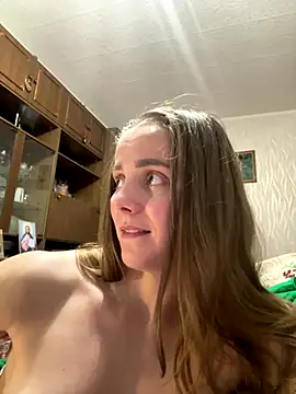 Snapshot of AlisaKissss chatting on October 8, 2025, 7:58 pm AlisaKissss online show from October 8, 2025, 7:58 pm