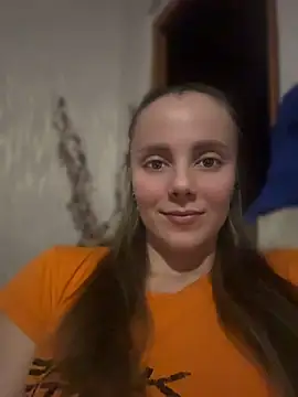 Snapshot of AlisaKissss chatting on April 8, 2026, 3:57 pm AlisaKissss online show from April 8, 2026, 3:57 pm