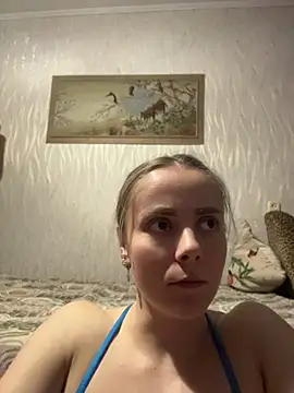 Snapshot of AlisaKissss chatting on May 18, 2026, 7:07 pm AlisaKissss online show from May 18, 2026, 7:07 pm