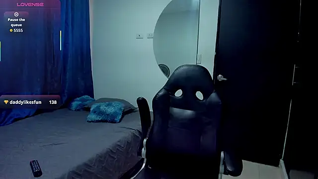 valentino santoss online show from September 30, 2025, 12:22 pm