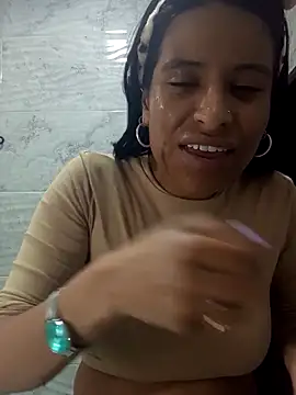 Snapshot of _elektrah chatting on September 15, 2025, 5:41 am  elektrah online show from September 15, 2025, 5:41 am