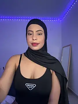 Snapshot of JannaNader12 chatting on February 18, 2025, 10:25 pm JannaNader12 online show from February 18, 2025, 10:25 pm