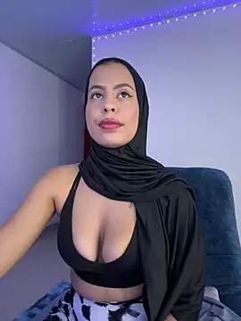 Snapshot of JannaNader12 chatting on February 7, 2025, 11:13 pm JannaNader12 online show from February 7, 2025, 11:13 pm