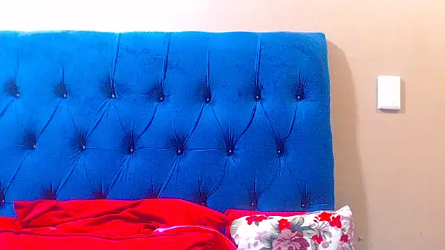 Snapshot of ebonycandy10 chatting on November 25, 2025, 5:19 am ebonycandy10 online show from November 25, 2025, 5:19 am