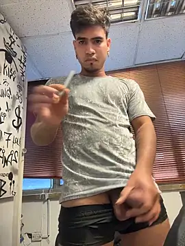 Snapshot of jaden_98_ chatting on November 17, 2025, 10:36 pm jaden 98 online show from November 17, 2025, 10:36 pm