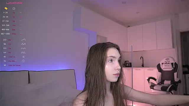 haileyishere online show from April 7, 2026, 7:48 pm