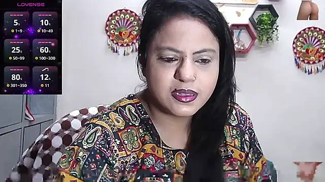 Sexy komolika online show from September 30, 2025, 1:00 am