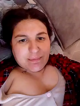 Snapshot of BlackVBarbie chatting on April 15, 2026, 1:04 pm BlackVBarbie online show from April 15, 2026, 1:04 pm