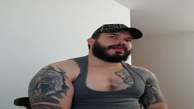 alexandergranda71 online show from January 28, 2025, 4:19 pm