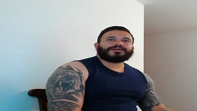 alexandergranda71 online show from March 1, 2025, 5:27 pm