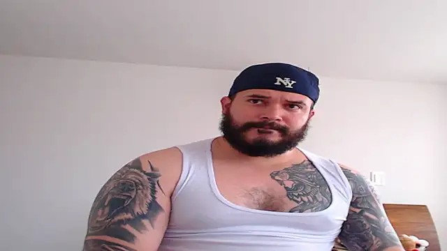 alexandergranda71 online show from February 23, 2025, 10:31 pm