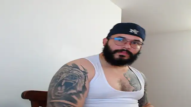 alexandergranda71 online show from March 8, 2025, 4:17 pm