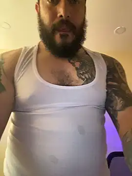 alexandergranda71 online show from December 1, 2025, 8:21 pm