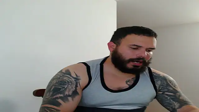 alexandergranda71 online show from March 1, 2025, 2:23 pm