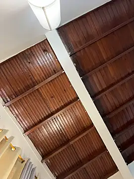 Snapshot of emiss_ chatting on April 1, 2026, 5:10 pm emiss online show from April 1, 2026, 5:10 pm