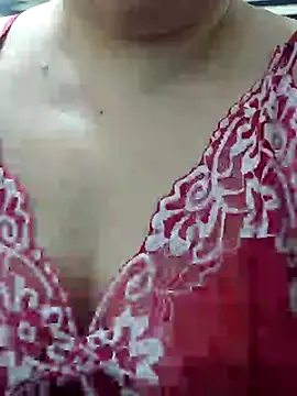 Snapshot of tiantian1118 chatting on February 7, 2025, 3:41 pm tiantian1118 online show from February 7, 2025, 3:41 pm