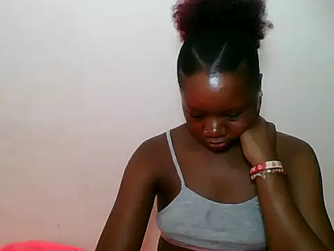 Snapshot of HotJeylee chatting on May 1, 2026, 1:49 pm HotJeylee online show from May 1, 2026, 1:49 pm