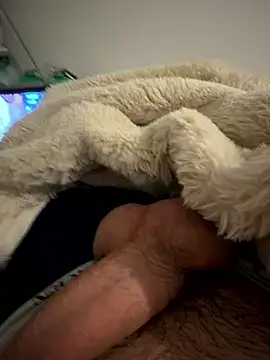 Snapshot of fuckitzer chatting on January 18, 2026, 7:28 pm fuckitzer online show from January 18, 2026, 7:28 pm