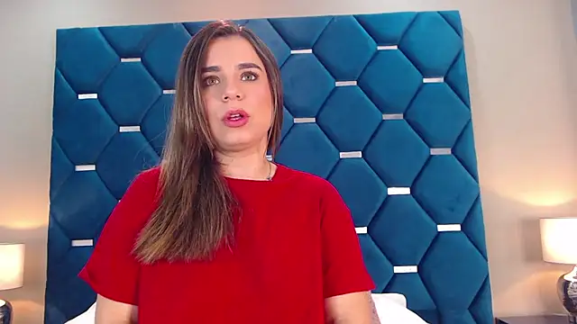 Snapshot of ThaniaJones chatting on September 26, 2025, 12:01 pm ThaniaJones online show from September 26, 2025, 12:01 pm