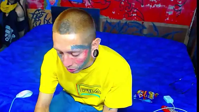 deivid estrada online show from October 16, 2025, 3:53 pm