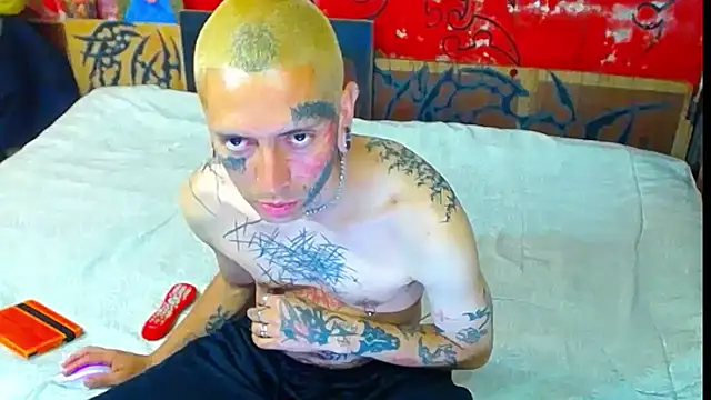 deivid estrada online show from November 21, 2025, 4:06 pm