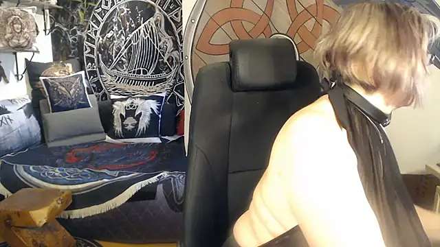 TittenMichelle online show from February 15, 2026, 9:52 am