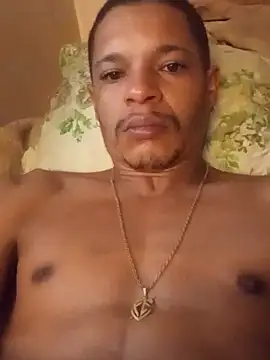 Snapshot of dureza21 chatting on November 9, 2025, 8:35 pm dureza21 online show from November 9, 2025, 8:35 pm