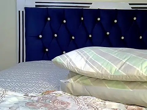 Snapshot of Goddess_nanaya chatting on January 15, 2026, 3:37 pm Goddess nanaya online show from January 15, 2026, 3:37 pm