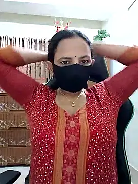 Snapshot of Payel-Sen chatting on May 13, 2026, 6:15 pm Payel-Sen online show from May 13, 2026, 6:15 pm