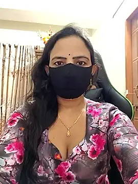 Snapshot of Payel-Sen chatting on January 18, 2026, 5:16 pm Payel-Sen online show from January 18, 2026, 5:16 pm