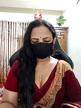 Snapshot of Payel-Sen chatting on April 18, 2026, 7:07 pm Payel-Sen online show from April 18, 2026, 7:07 pm