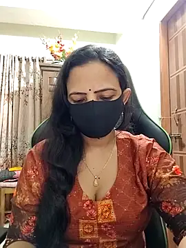 Snapshot of Payel-Sen chatting on February 1, 2026, 6:39 pm Payel-Sen online show from February 1, 2026, 6:39 pm