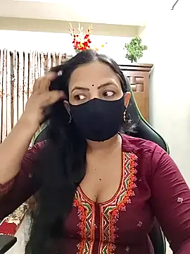 Snapshot of Payel-Sen chatting on April 21, 2026, 6:36 pm Payel-Sen online show from April 21, 2026, 6:36 pm