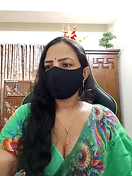 Snapshot of Payel-Sen chatting on April 28, 2026, 5:28 pm Payel-Sen online show from April 28, 2026, 5:28 pm