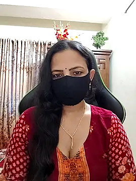 Snapshot of Payel-Sen chatting on April 19, 2026, 8:37 am Payel-Sen online show from April 19, 2026, 8:37 am