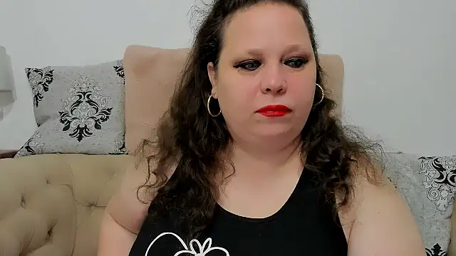 Snapshot of KarolineJoyy chatting on March 14, 2026, 8:04 pm KarolineJoyy online show from March 14, 2026, 8:04 pm
