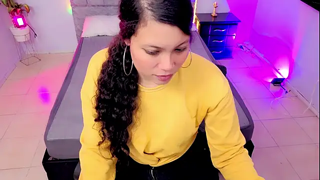 Snapshot of Lana_stone_ chatting on December 1, 2025, 3:40 am Lana stone online show from December 1, 2025, 3:40 am