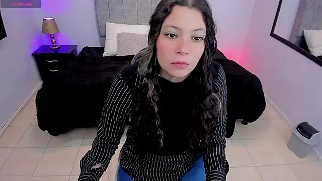 Snapshot of Lana_stone_ chatting on March 11, 2025, 7:46 am Lana stone online show from March 11, 2025, 7:46 am