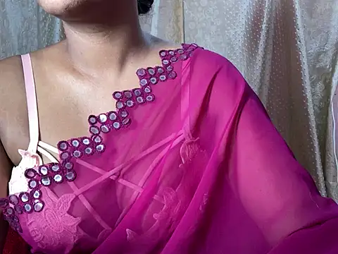 Snapshot of Sexy_trisha__7 chatting on March 26, 2026, 8:51 pm Sexy trisha 7 online show from March 26, 2026, 8:51 pm