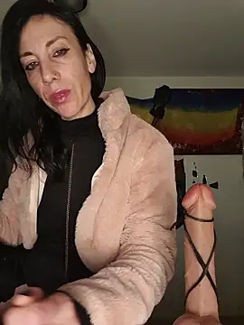 freyamoret online show from March 21, 2026, 3:08 am