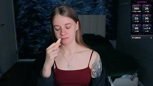 Snapshot of candy_maggie chatting on April 10, 2026, 2:02 pm candy maggie online show from April 10, 2026, 2:02 pm