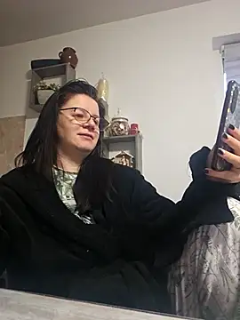 Snapshot of KristenVega chatting on February 9, 2026, 8:01 am KristenVega online show from February 9, 2026, 8:01 am