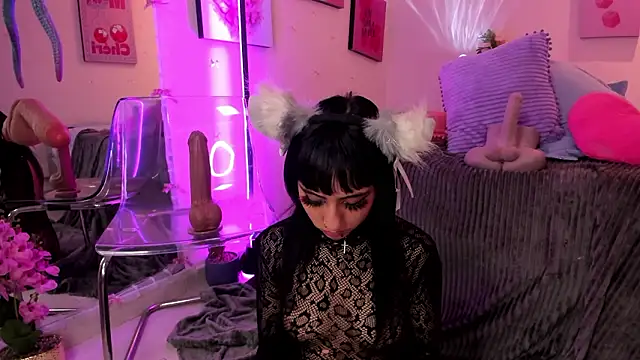 Snapshot of MaveParks_ chatting on February 10, 2026, 11:53 am MaveParks online show from February 10, 2026, 11:53 am