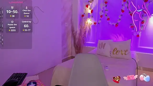 NastassjaCandy online show from February 22, 2025, 7:14 pm