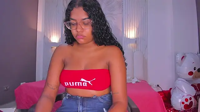 Snapshot of NastassjaCandy chatting on February 24, 2026, 7:59 pm NastassjaCandy online show from February 24, 2026, 7:59 pm