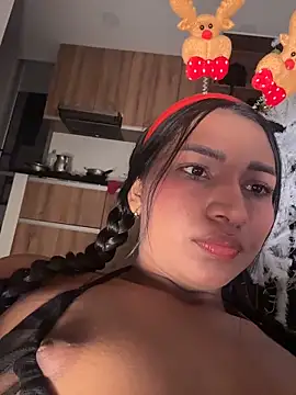 Barbiebrunette  online show from December 23, 2025, 7:18 am